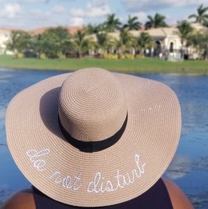 Summer "Do Not Disturb" Floppy Sun Hats